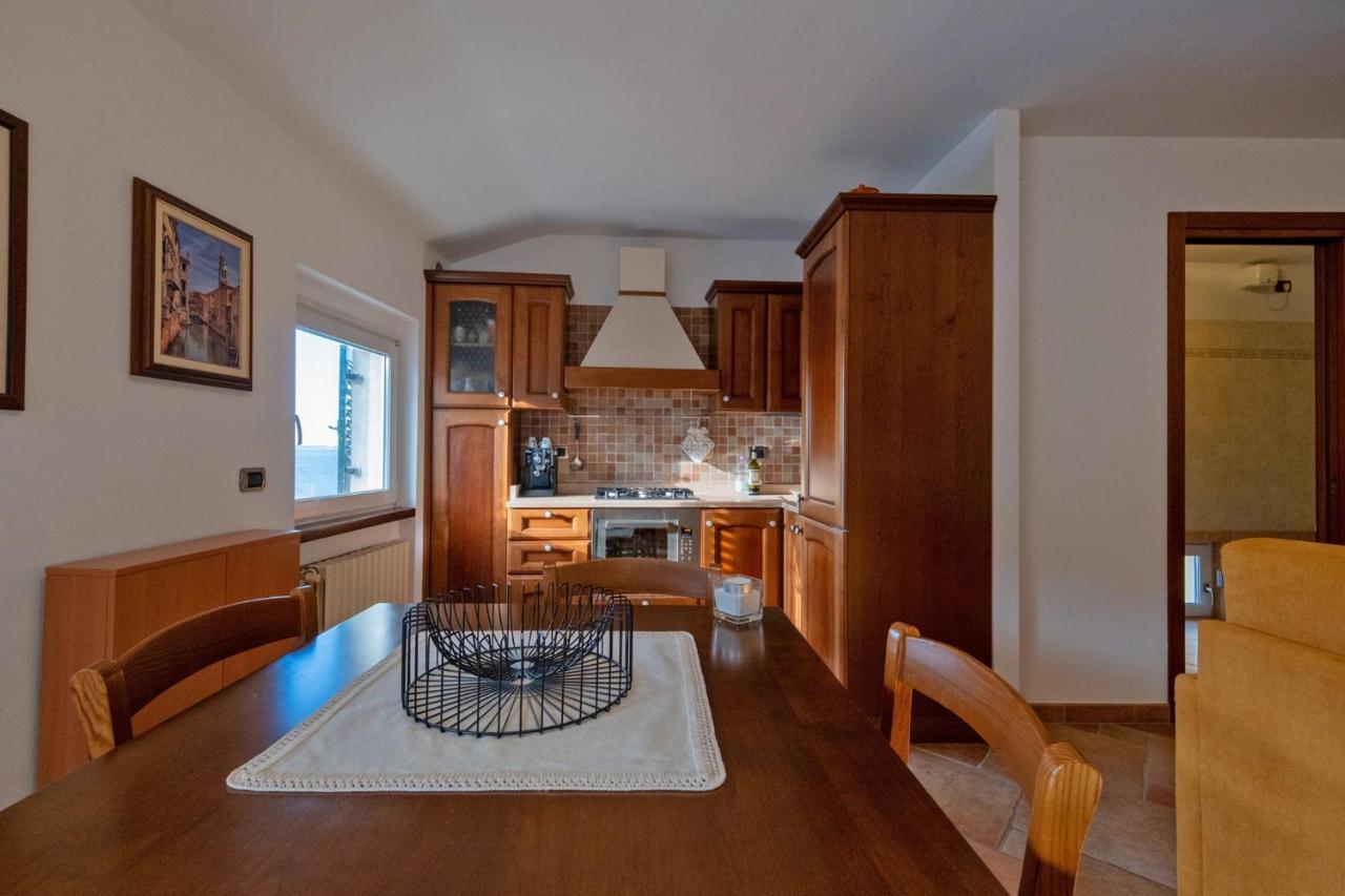 Apartmentsgarda - Baia Del Garda 5 ภายนอก รูปภาพ